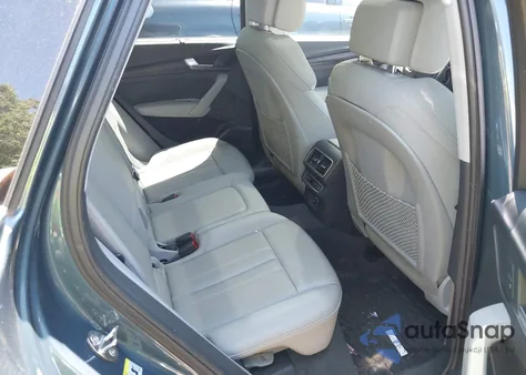 2018 Audi Q5 2.0T Premium/2.0T Tech Premium из США, поврежденный, VIN WA1BNAFY5J2105923